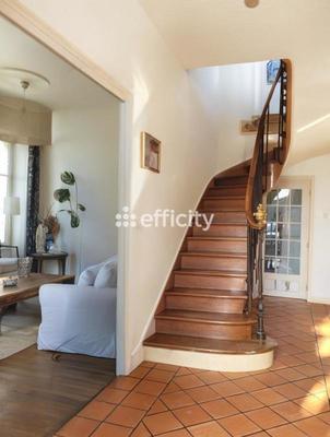 Maison en pierre - 137 m² - 7 pièces