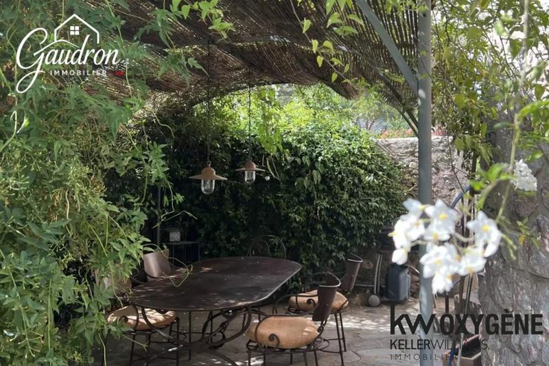 Maison de maîtres - 180 m² - 8 pièces