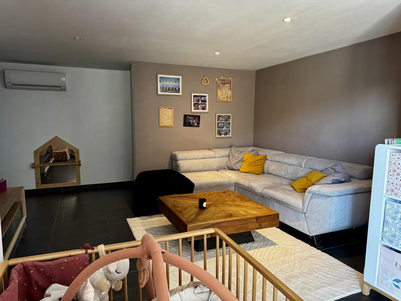 Maison - 180 m² - 6 pièces