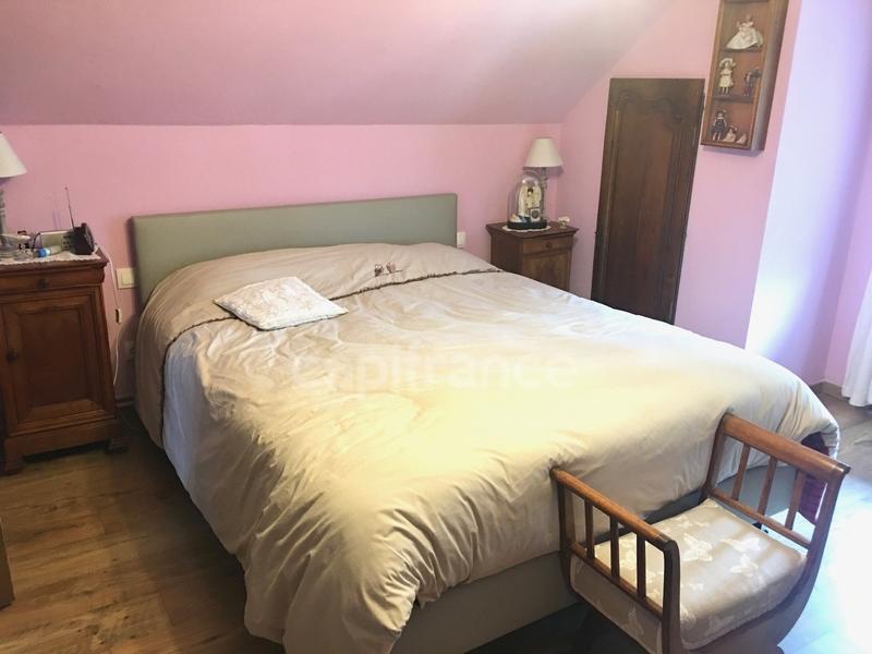 Maison - 140 m² - 9 pièces