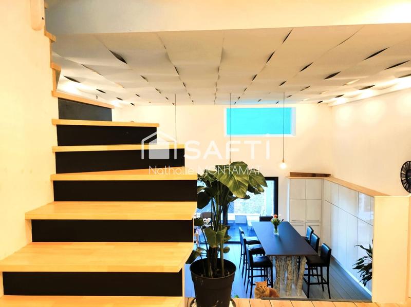 Loft - 125 m² - 4 pièces