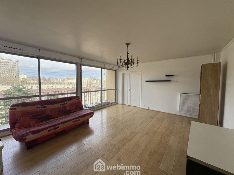 Appartement - 80 m² - 4 pièces