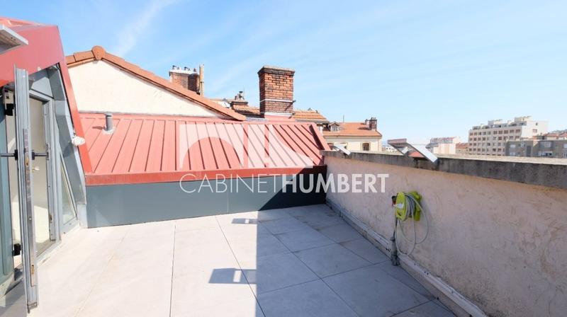 Loft - 177 m² - 5 pièces