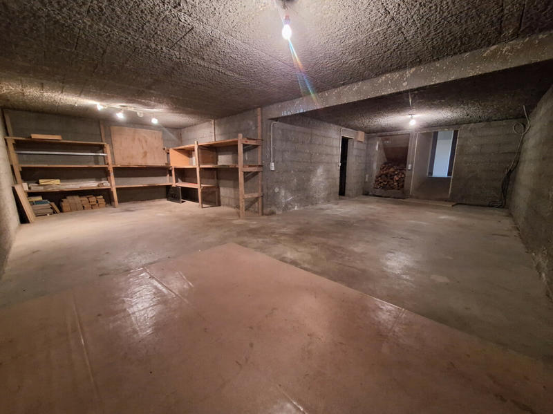 Maison - 166 m² - 9 pièces