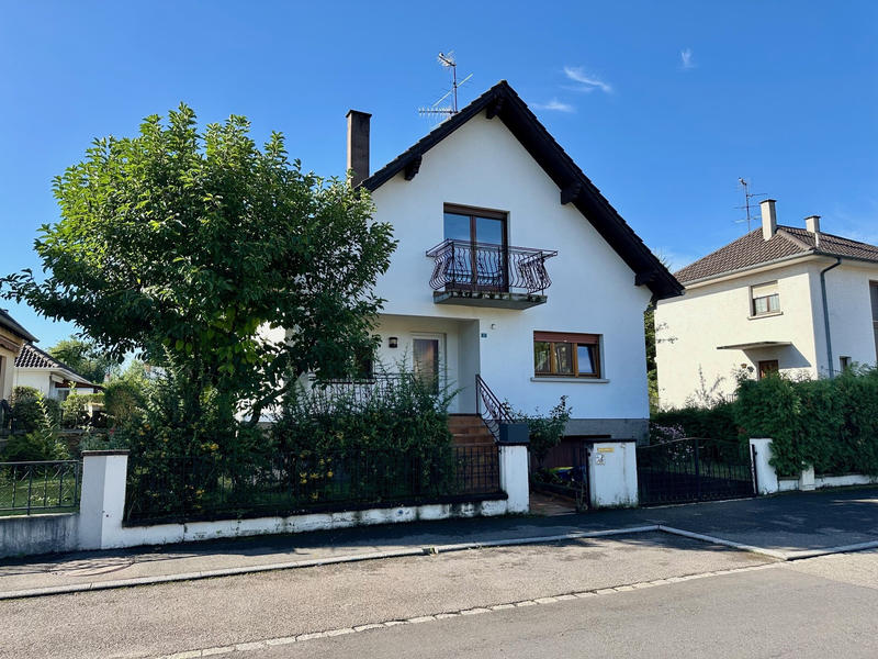 Maison - 112 m² - 4 pièces