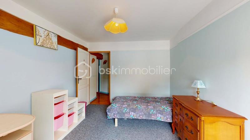 Demeure - 420 m² - 11 pièces