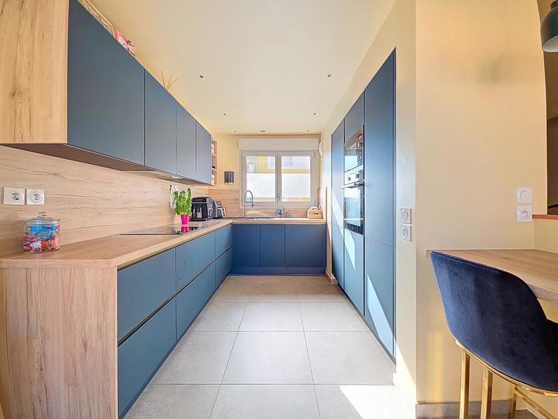 Maison - 104 m² - 5 pièces