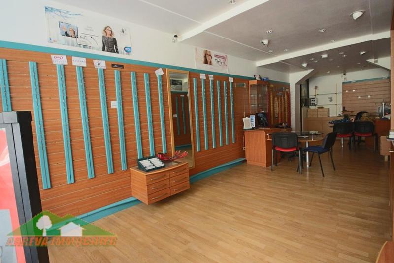 Local commercial - 32 m² - 1 pièce