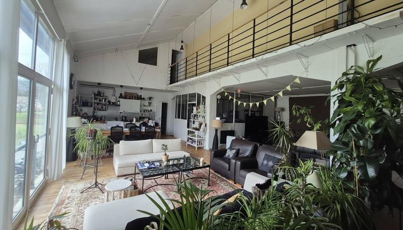 Bureau - 260 m² - 4 pièces