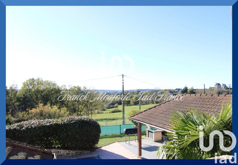 Maison - 195 m² - 7 pièces