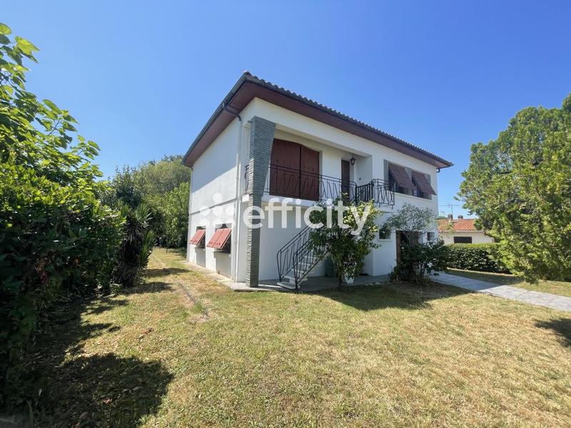 Maison - 98 m² - 4 pièces