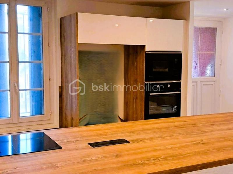 Maison ancienne - 180 m² - 11 pièces