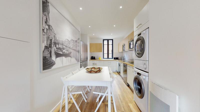 Duplex - 165 m² - 10 pièces