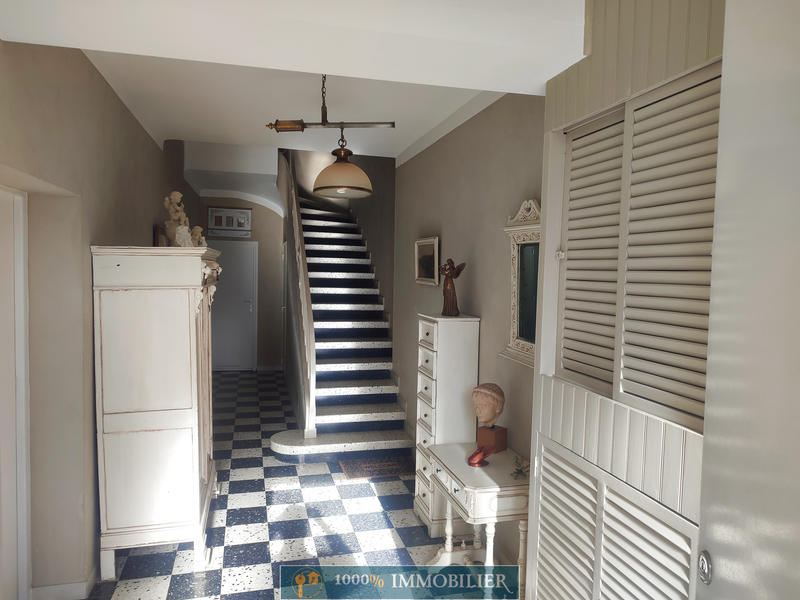 Maison - 165 m² - 6 pièces