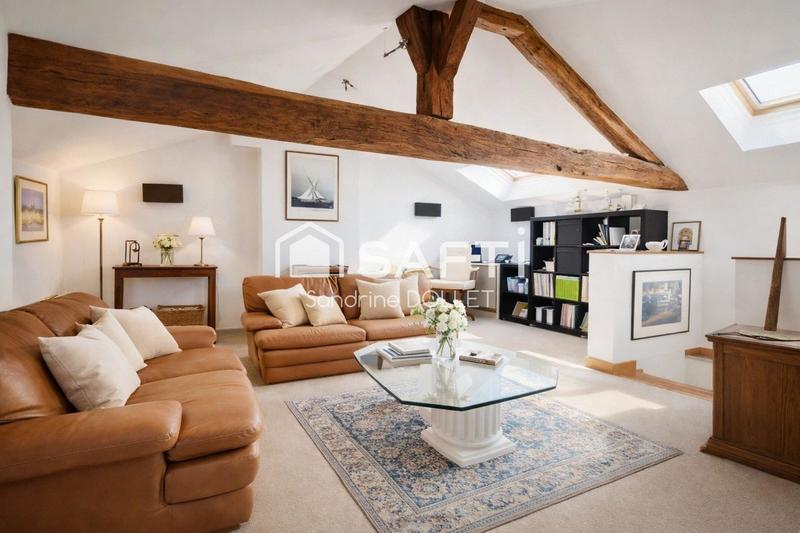 Maison - 101 m² - 6 pièces