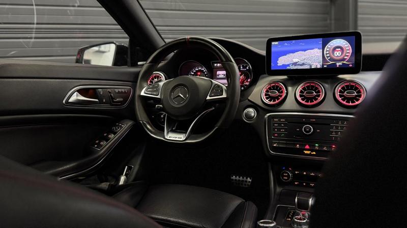 Mercedes Classe Cla 45 380 Amg 4matic 7g-Dct - Pack Performance Options ++