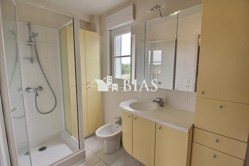 Duplex - 104 m² - 5 pièces