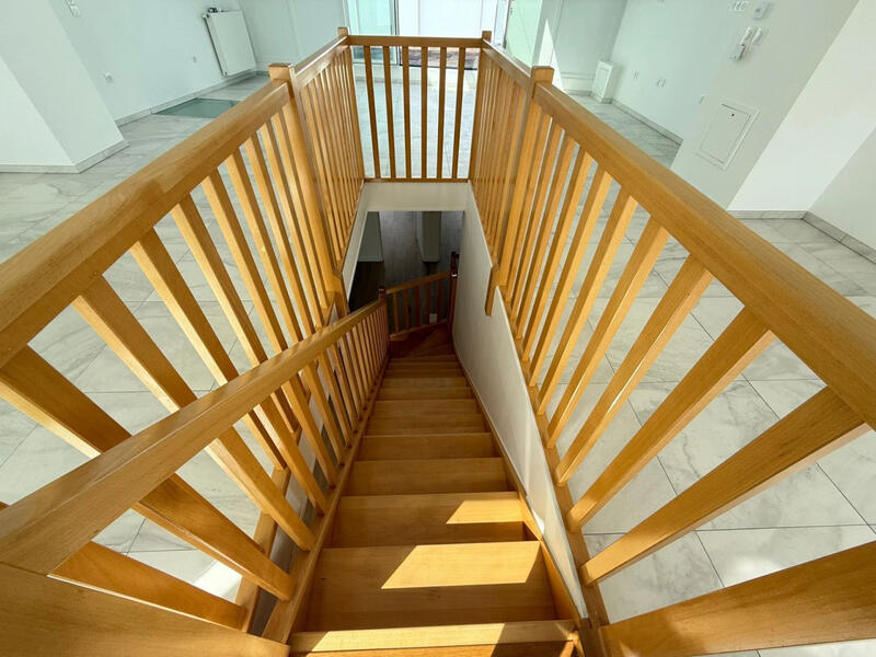 Appartement - 149 m² - 5 pièces