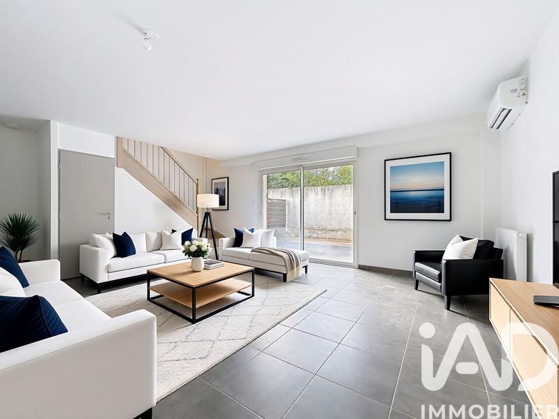 Maison - 83 m² - 4 pièces