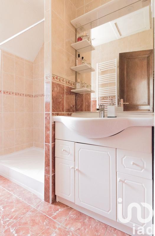 Maison - 77 m² - 4 pièces