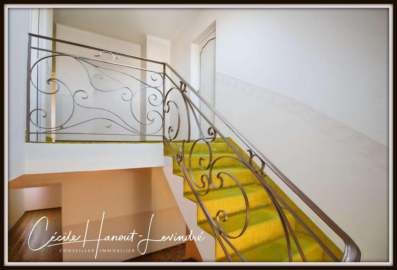 Maison - 165 m² - 7 pièces