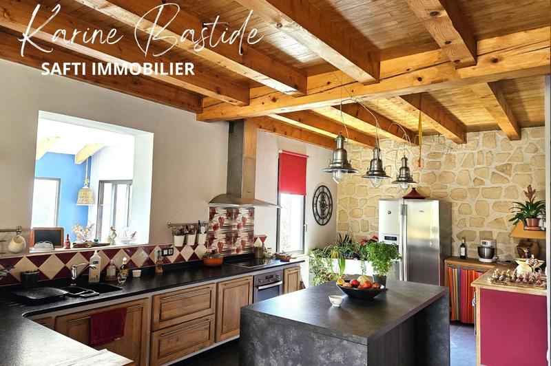 Maison - 155 m² - 7 pièces