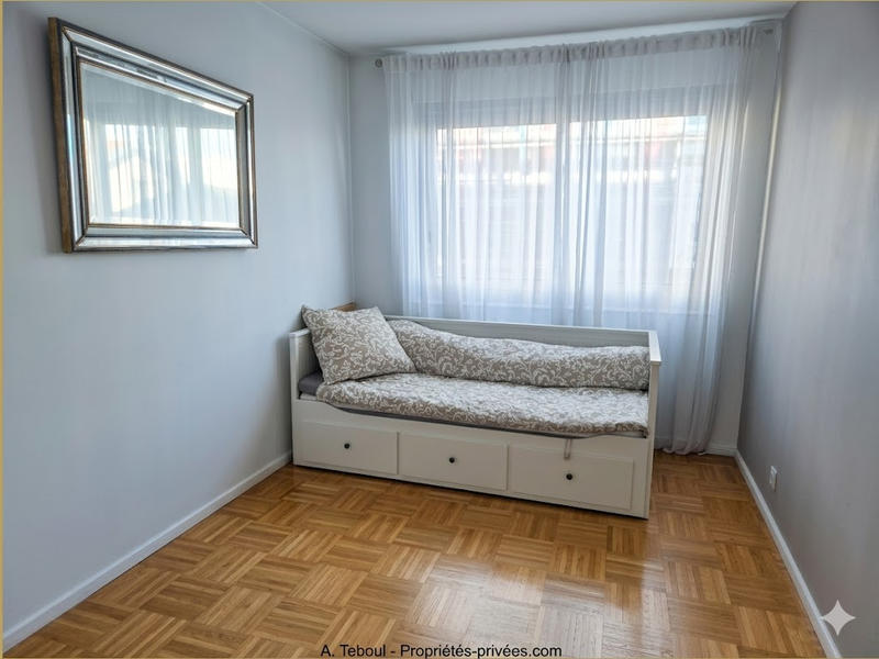 Appartement - 77 m² - 3 pièces