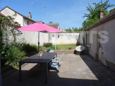 Maison - 102 m² - 3 pièces