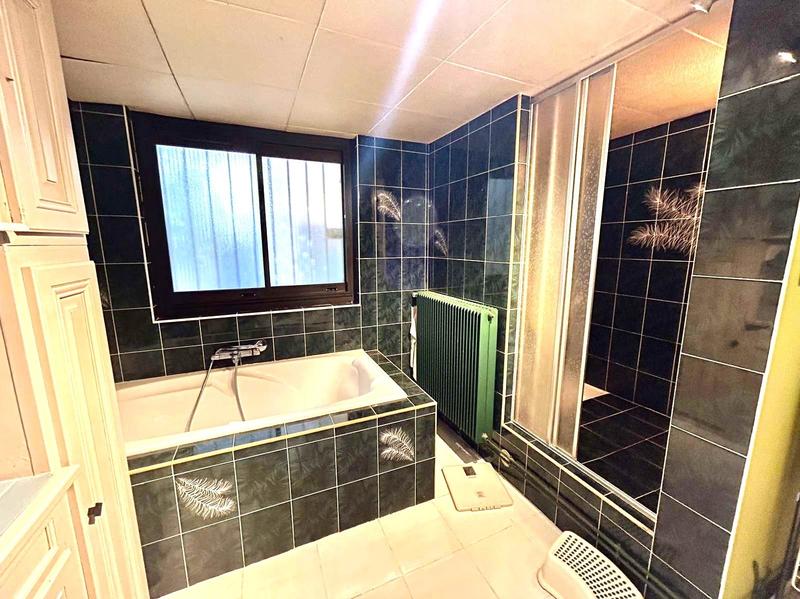 Maison - 103 m² - 6 pièces