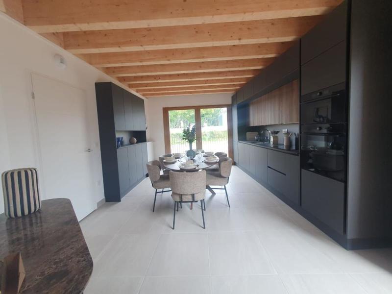 Maison - 127 m² - 5 pièces