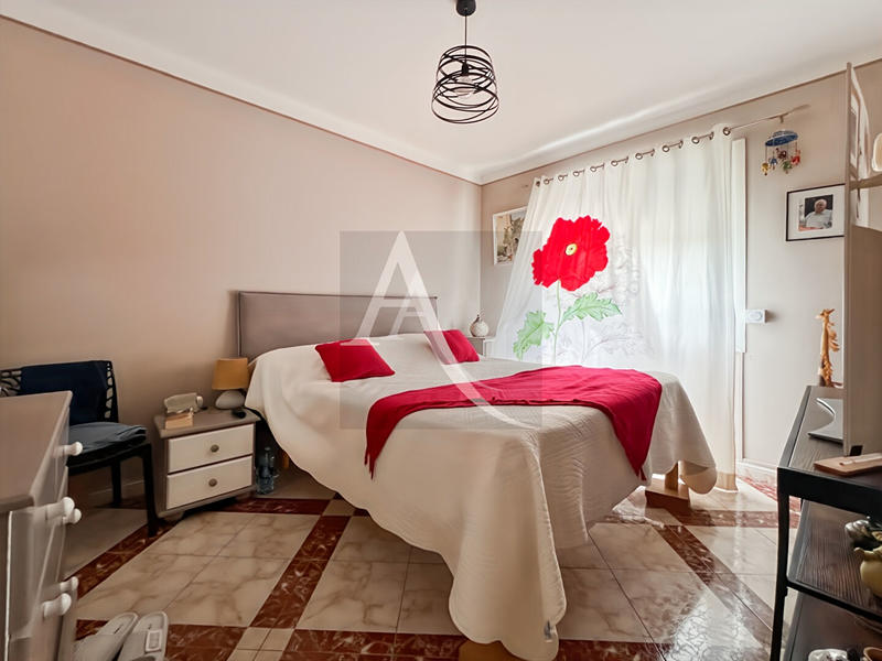 Maison - 122 m² - 7 pièces