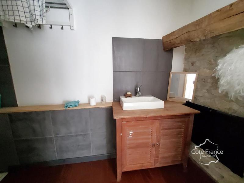 Maison de village - 90 m² - 3 pièces