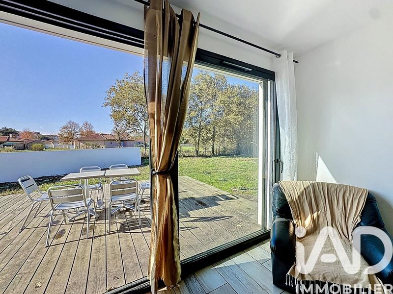 Maison - 95 m² - 4 pièces