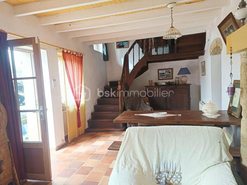 Corps de ferme - 265 m² - 10 pièces