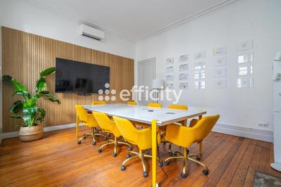 Bureau - 85 m² - 3 pièces