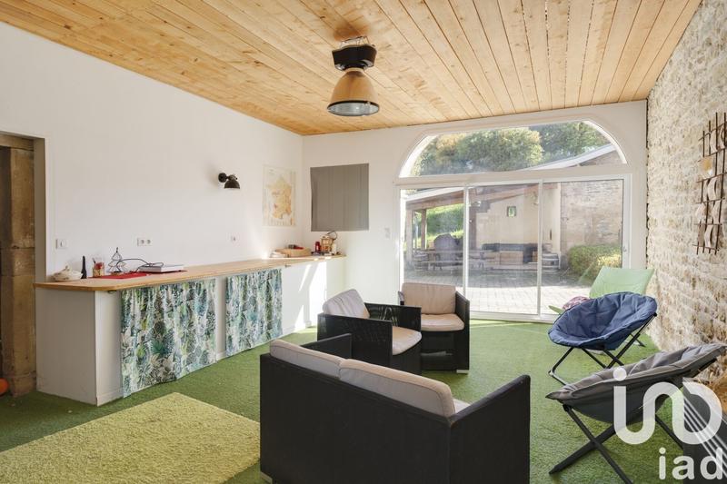 Maison - 296 m² - 10 pièces