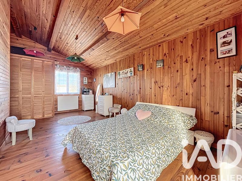 Maison - 174 m² - 10 pièces