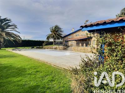 Maison de maîtres - 470 m² - 14 pièces