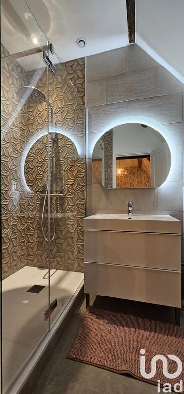 Maison - 346 m² - 10 pièces