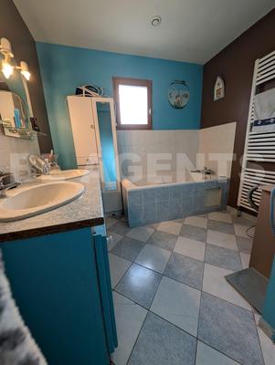 Maison - 150 m² - 6 pièces