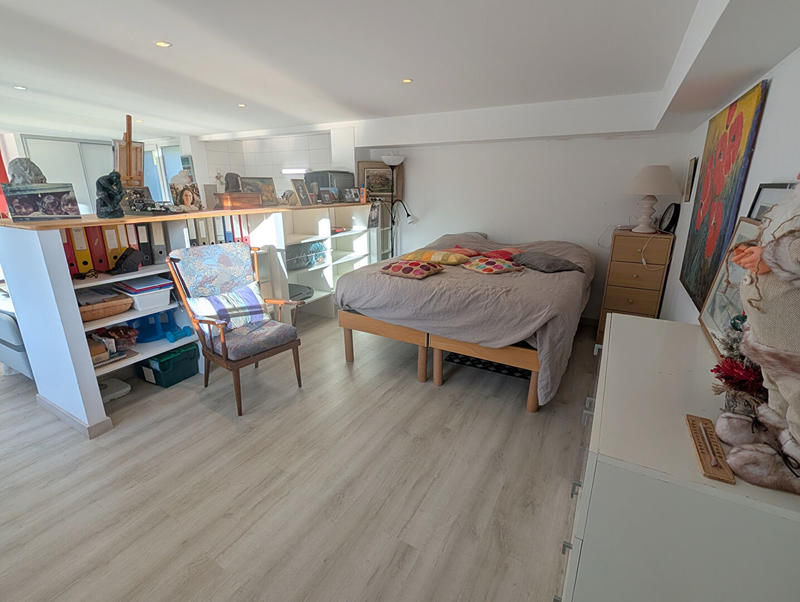 Appartement - 65 m² - 1 pièce