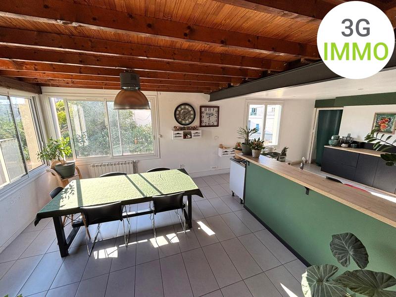 Appartement - 198 m² - 5 pièces