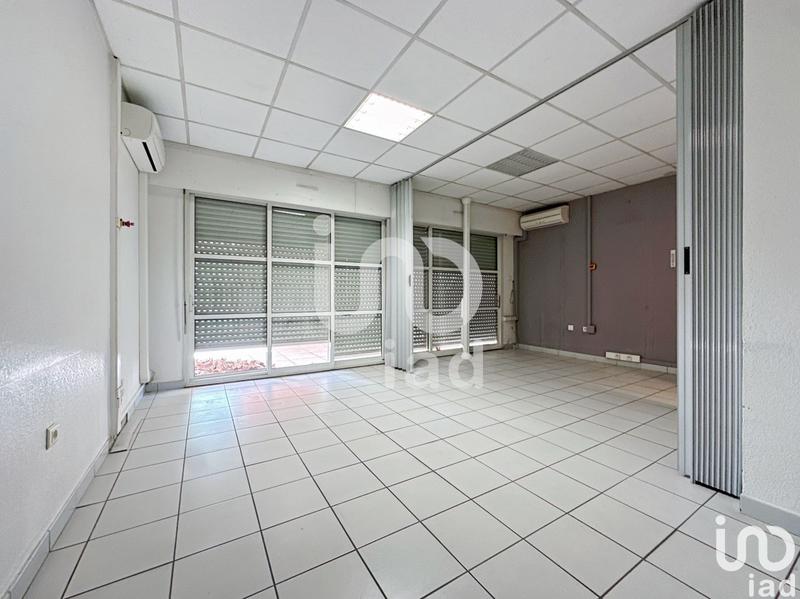 Local commercial - 296 m² - 5 pièces