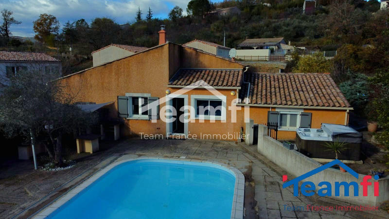 Villa - 183 m² - 6 pièces