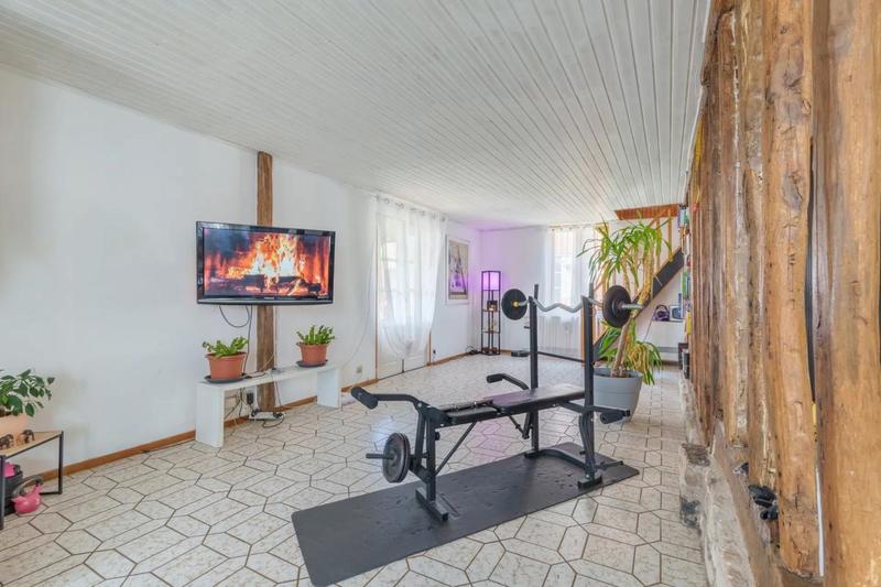 Maison - 110 m² - 5 pièces