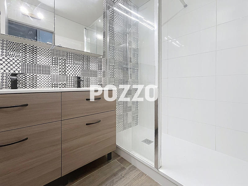 Appartement - 84 m² - 4 pièces