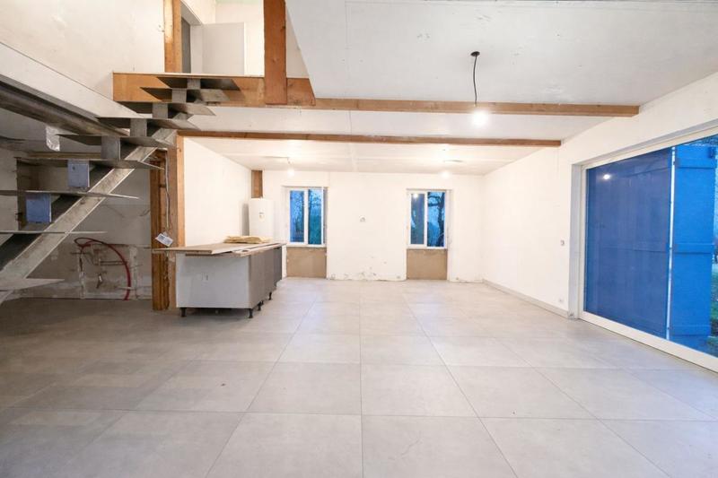 Maison - 136 m² - 6 pièces