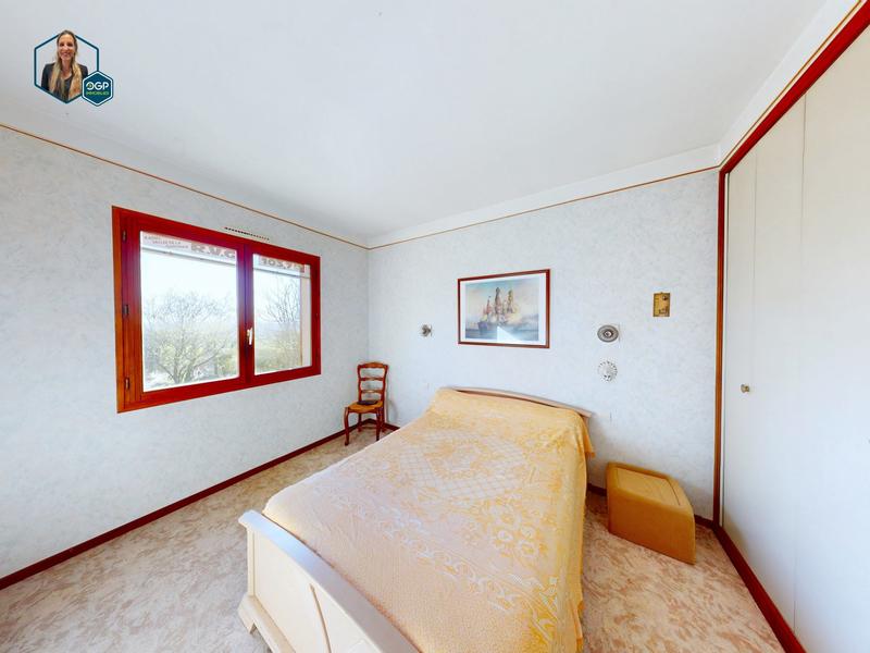 Maison - 162 m² - 7 pièces