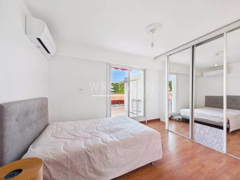 Appartement - 85 m² - 4 pièces