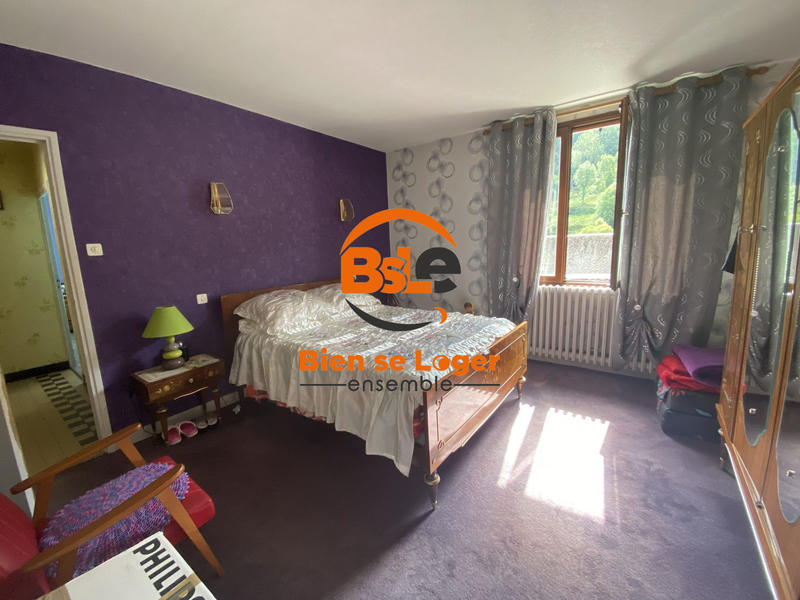 Maison - 151 m² - 8 pièces